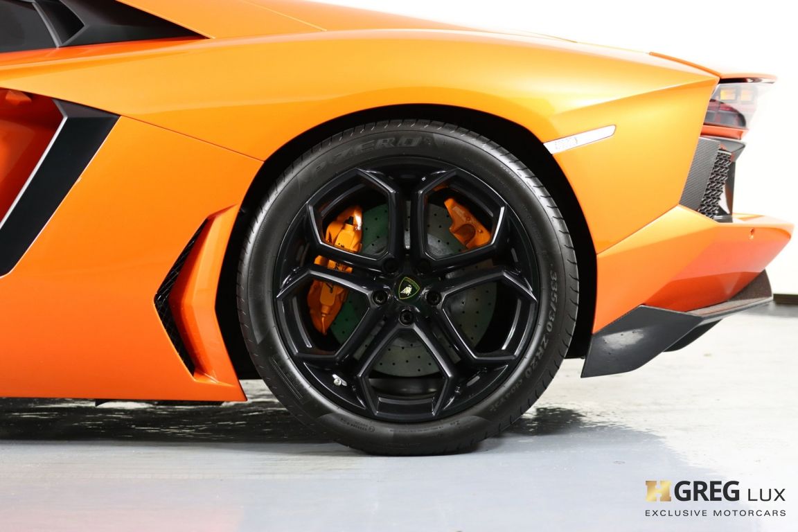 2015 Lamborghini Aventador  #24