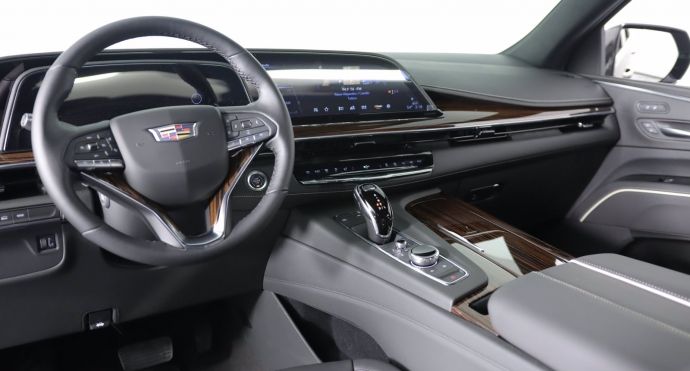 2022 Cadillac Escalade ESV Luxury #1