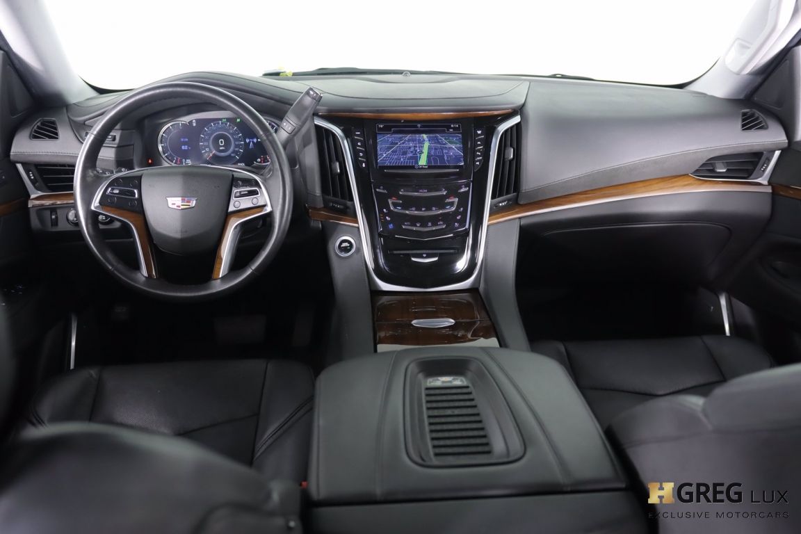 2019 Cadillac Escalade ESV Luxury #50