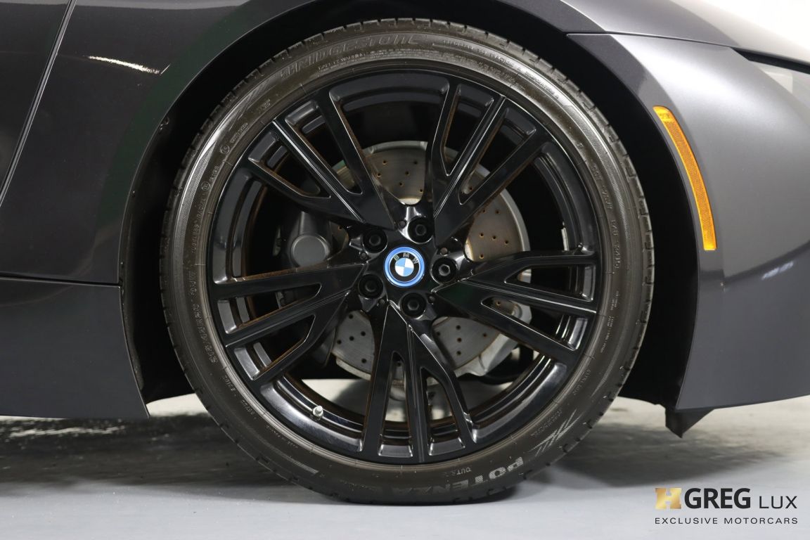 2015 BMW i8  #11