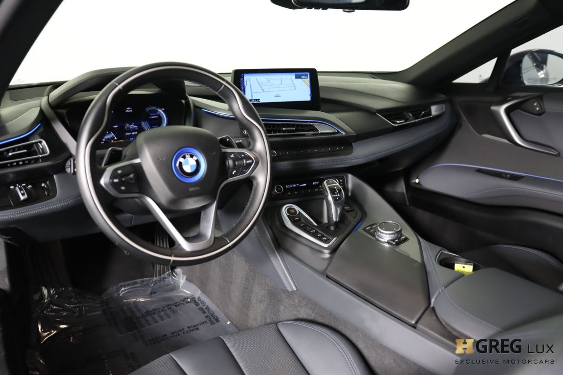 2015 BMW i8  #1