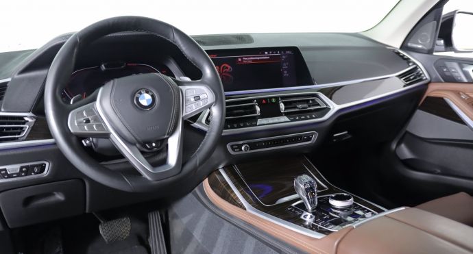 2019 BMW X7 xDrive40i #1