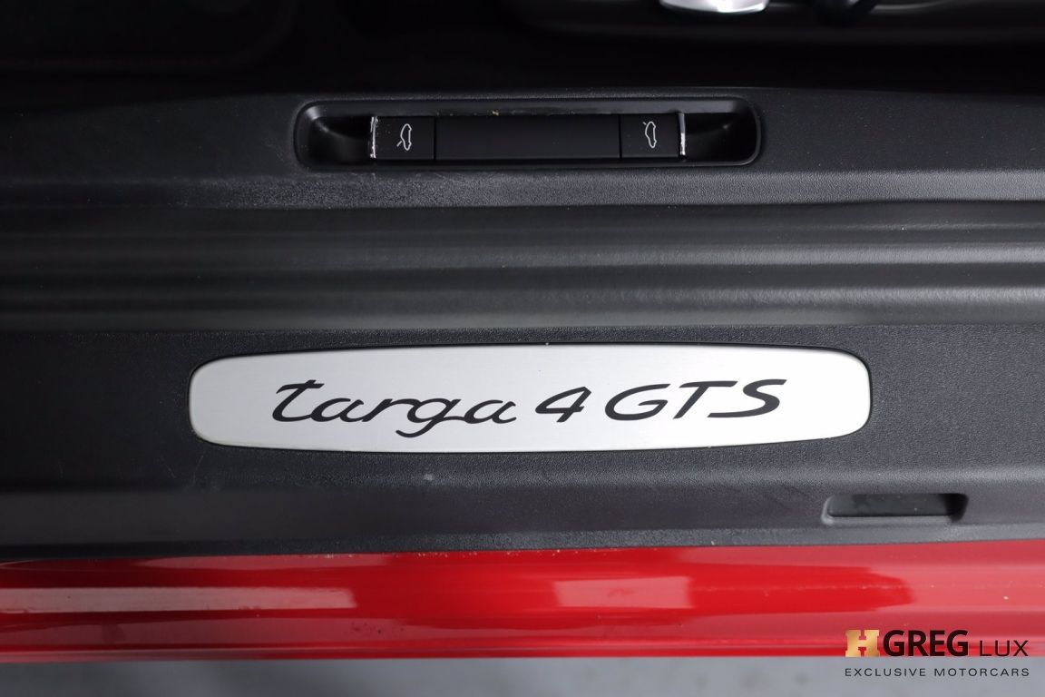 2016 Porsche 911 Targa 4 GTS #42