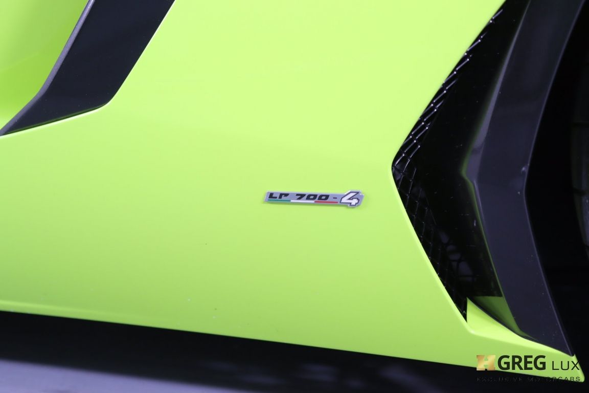 2016 Lamborghini Aventador  #28