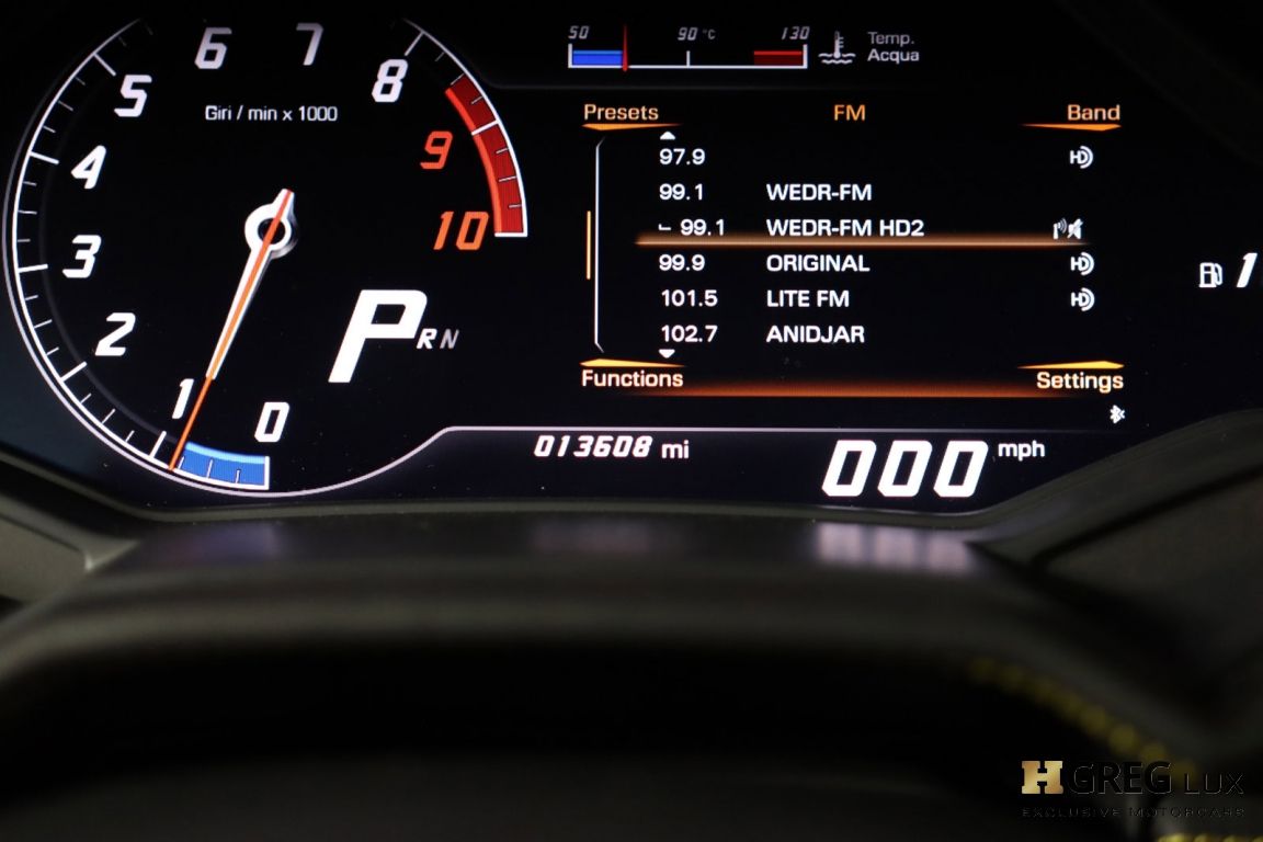 2016 Lamborghini Huracan LP610-4 #36
