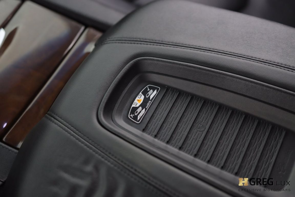 2018 Cadillac Escalade ESV Premium Luxury #43