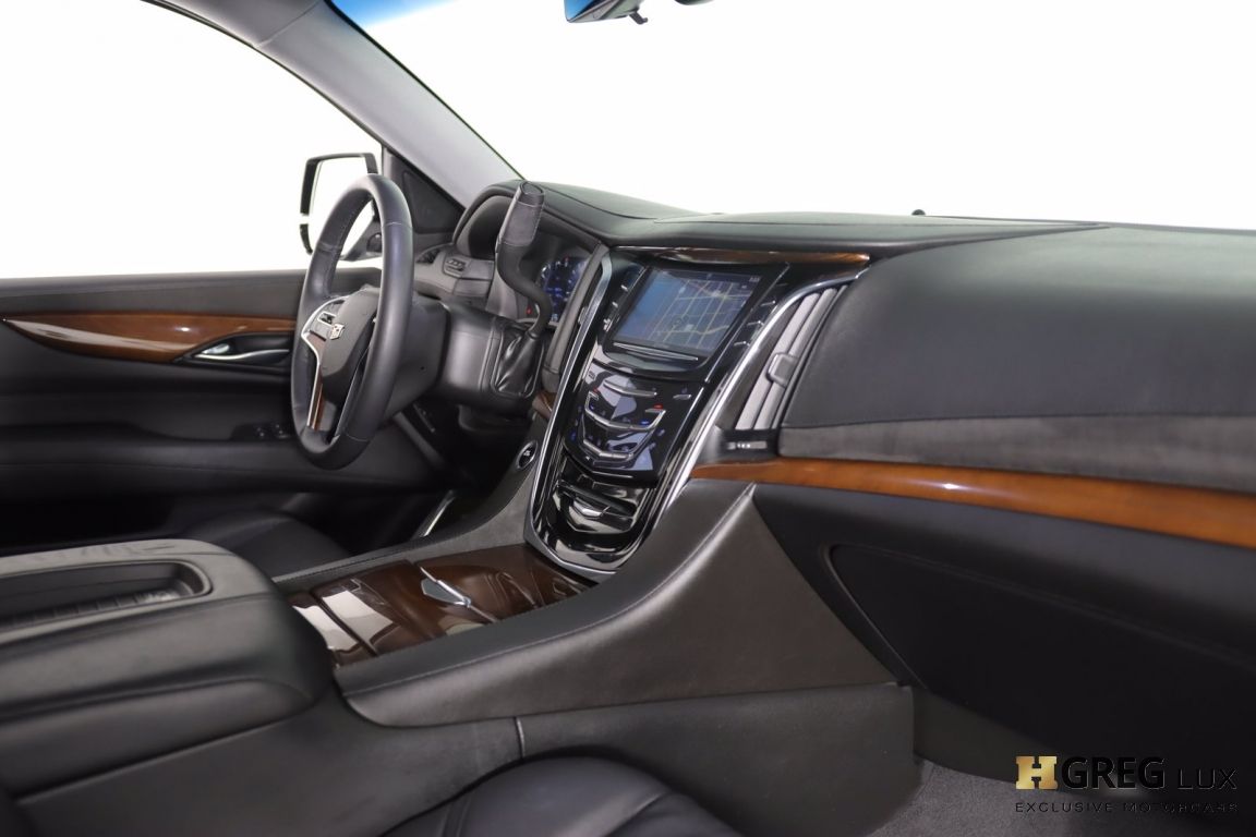 2018 Cadillac Escalade ESV Premium Luxury #27