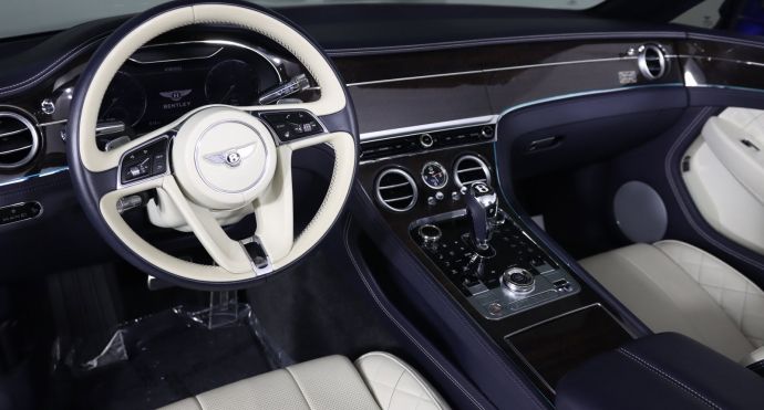 2020 Bentley Continental Convertible V8 #1