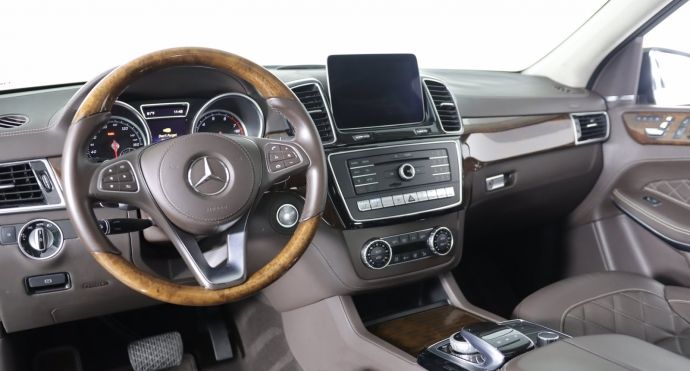 2019 Mercedes Benz GLS GLS 550 #1