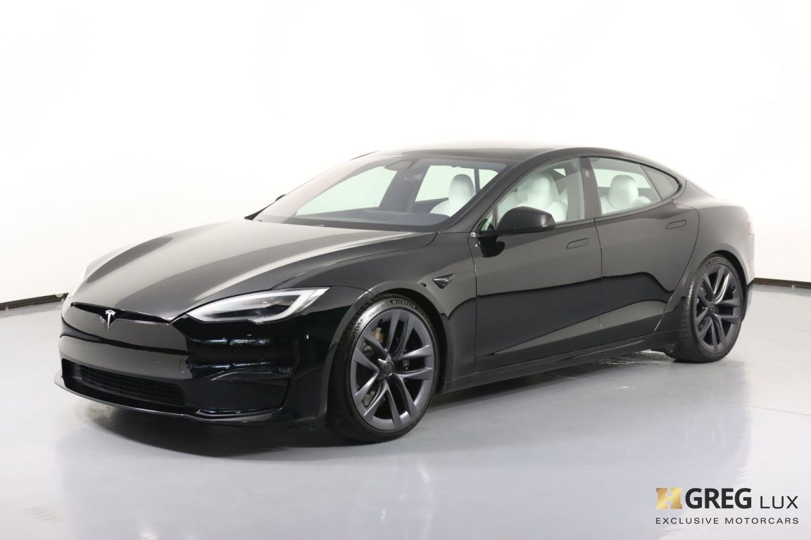2022 Tesla Model S Plaid #25