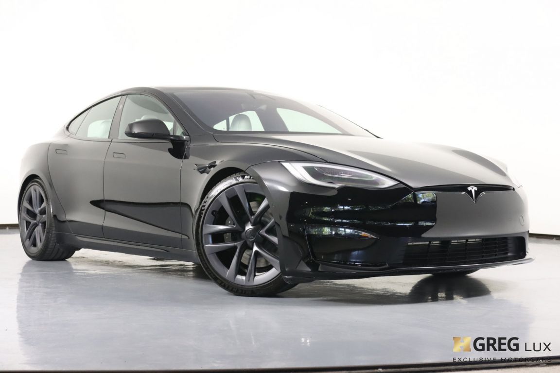 2022 Tesla Model S Plaid #26