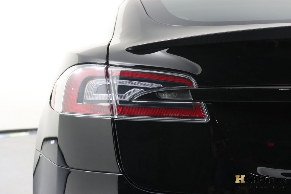 2022 Tesla Model S Plaid #16