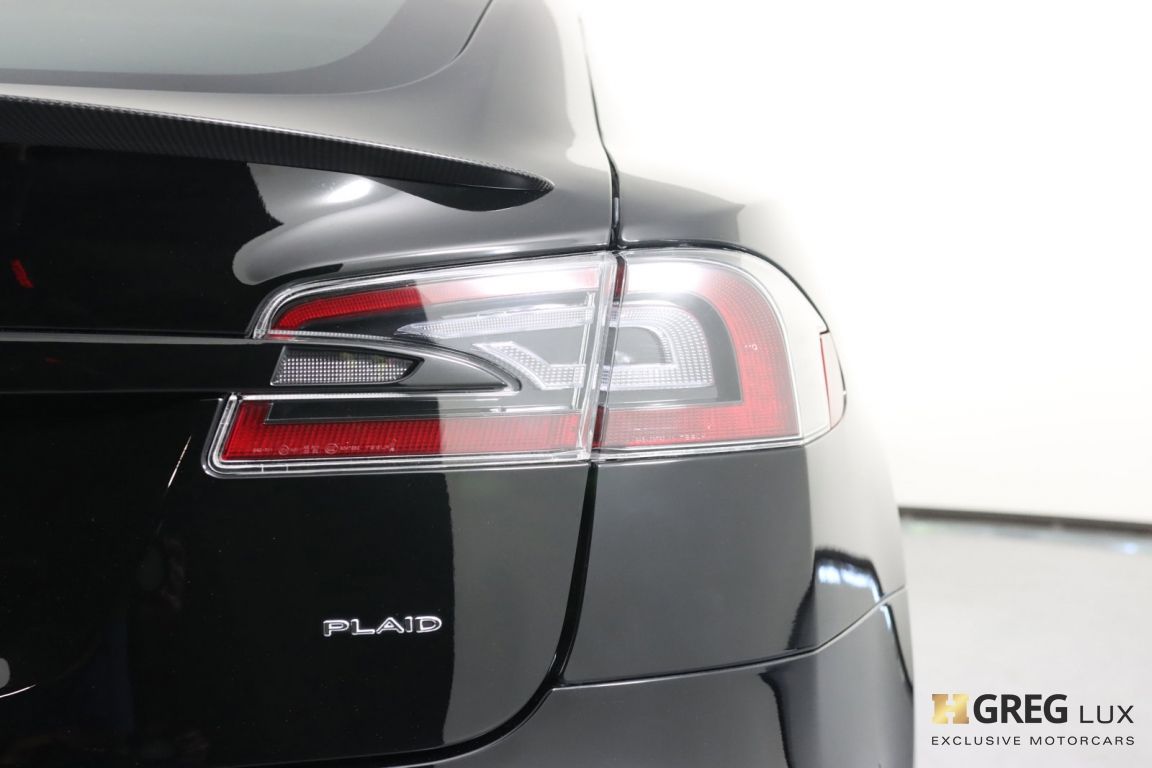 2022 Tesla Model S Plaid #17