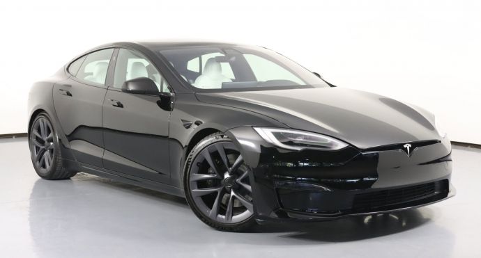 2022 Tesla Model S Plaid #0