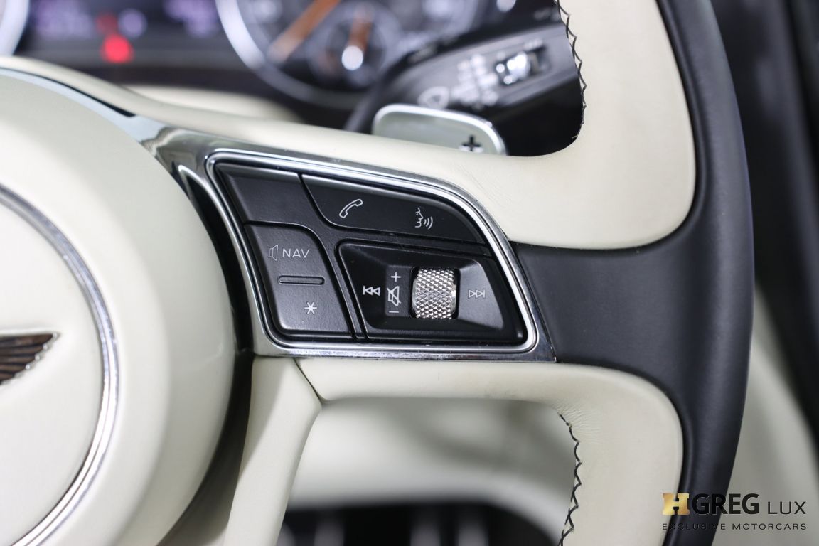 2019 Bentley Bentayga V8 #44