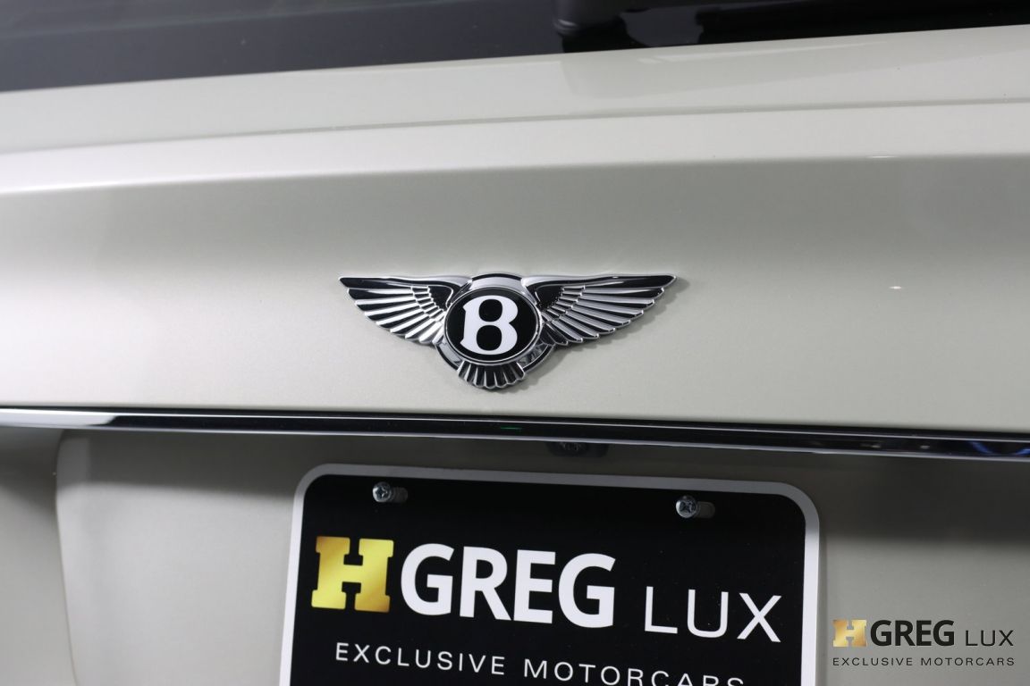 2019 Bentley Bentayga V8 #18