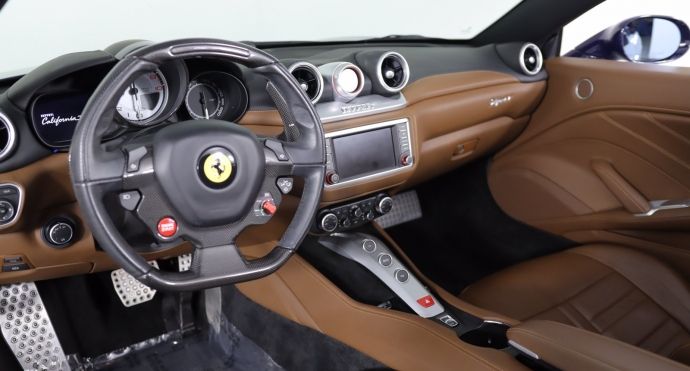 2016 Ferrari California T #1