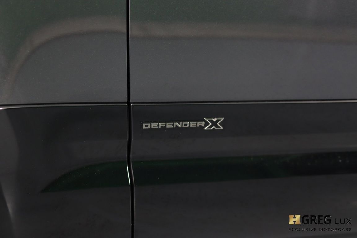 2023 Land Rover Defender X #23