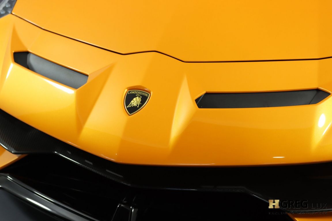 2021 Lamborghini Aventador SVJ #6