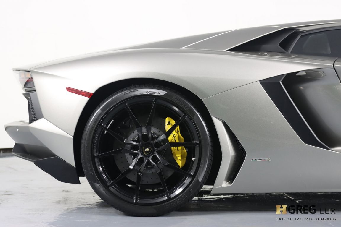 2013 Lamborghini Aventador LP700-4 #13