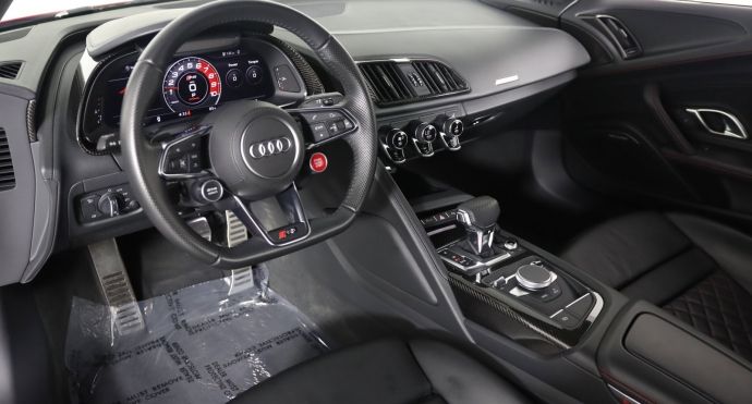 2018 Audi R8 Coupe V10 #1