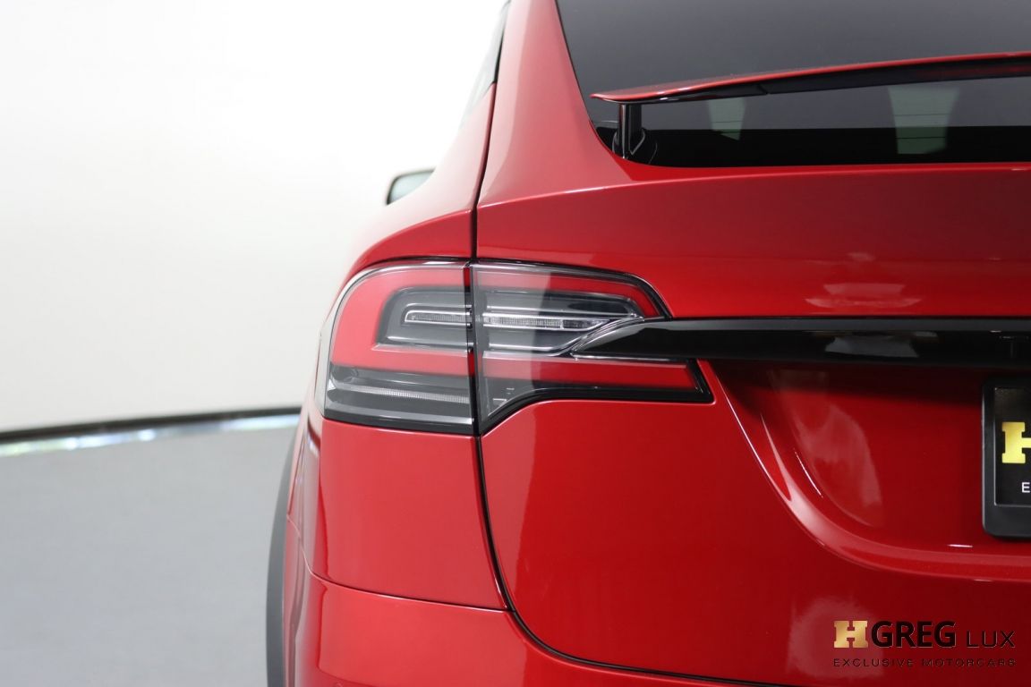 2022 Tesla Model X Plaid #17