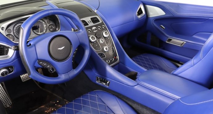 2015 Aston Martin Vanquish Volante #1