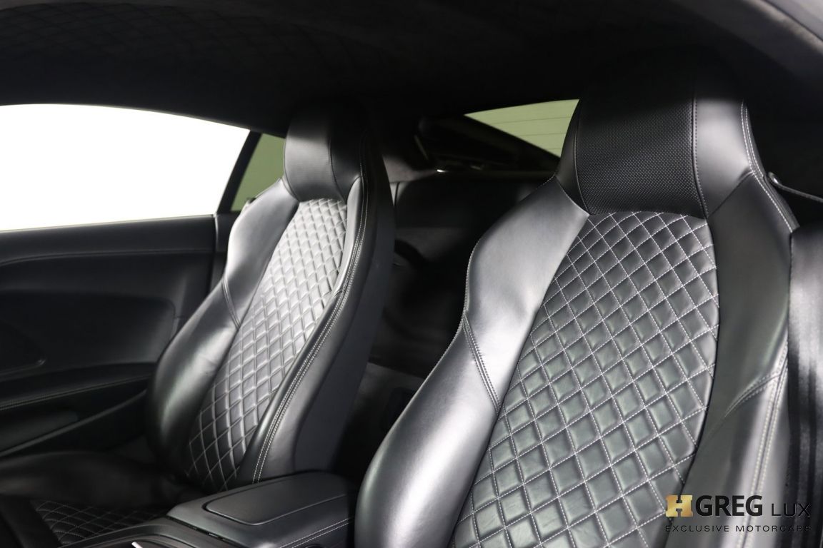2017 Audi R8 Coupe V10 plus #2