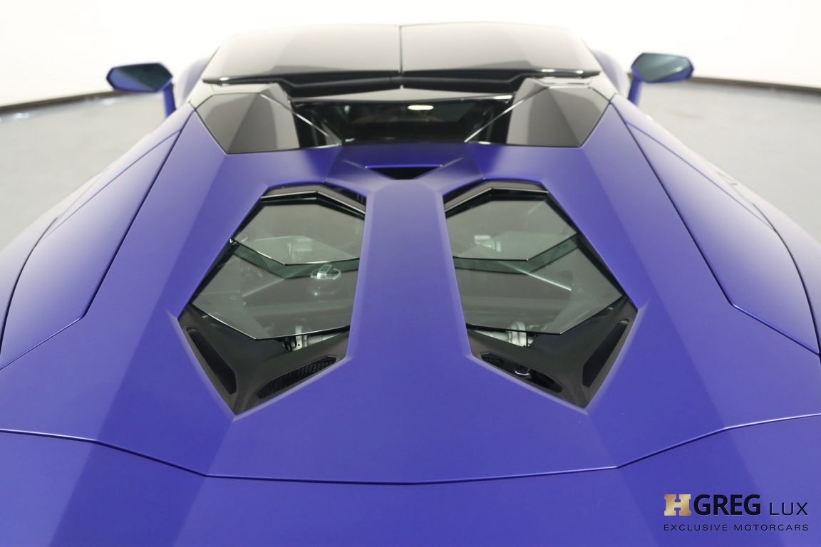 2015 Lamborghini Aventador Roadster #20