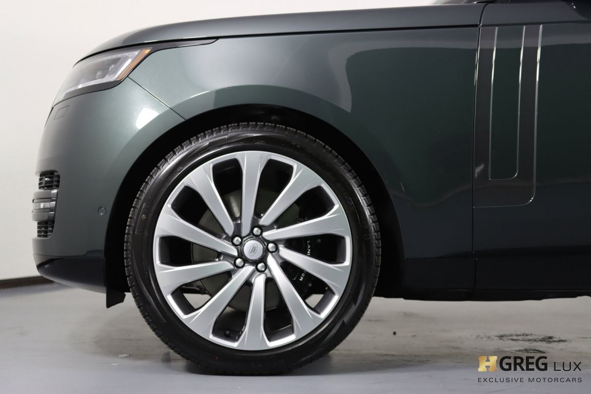 2023 Land Rover Range Rover SE #19