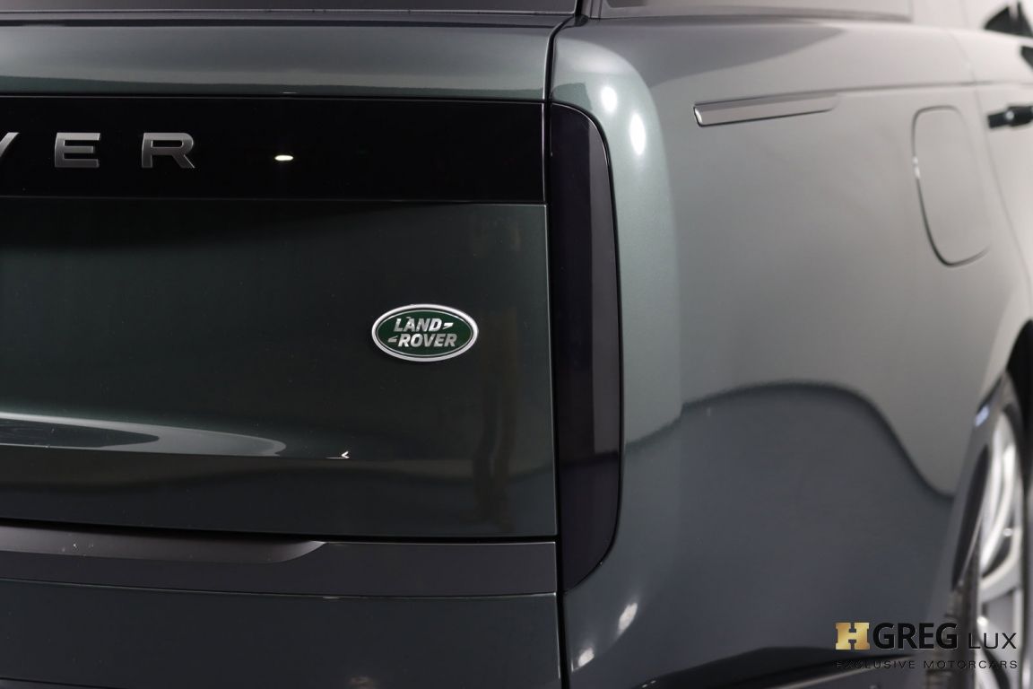 2023 Land Rover Range Rover SE #17
