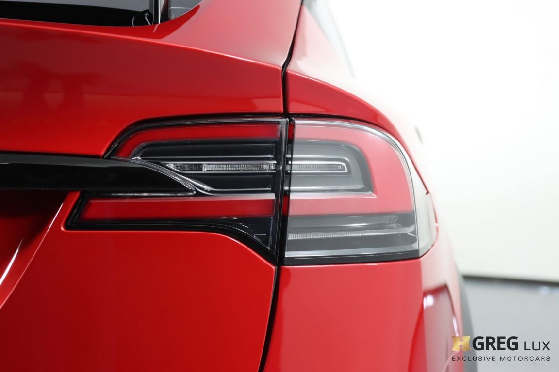 2022 Tesla Model X Plaid #19
