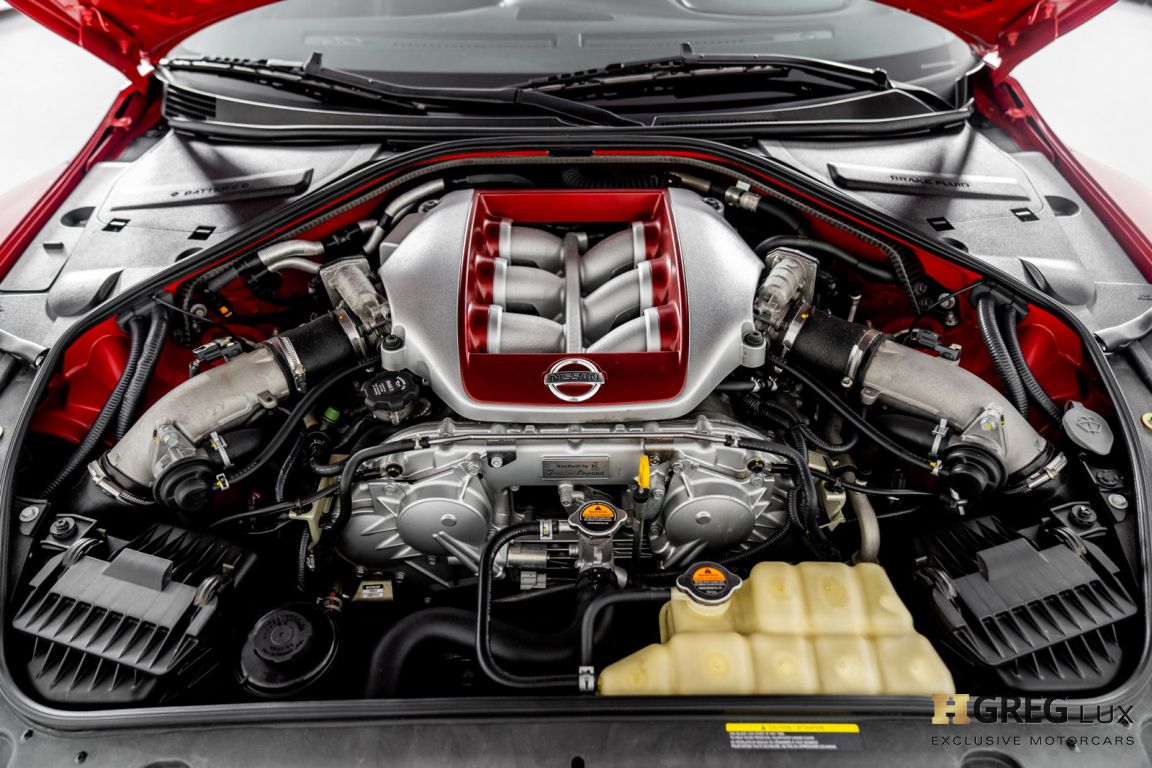 2016 Nissan GT R Premium #44