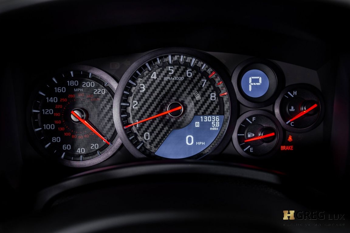 2017 Nissan GT R Premium #36