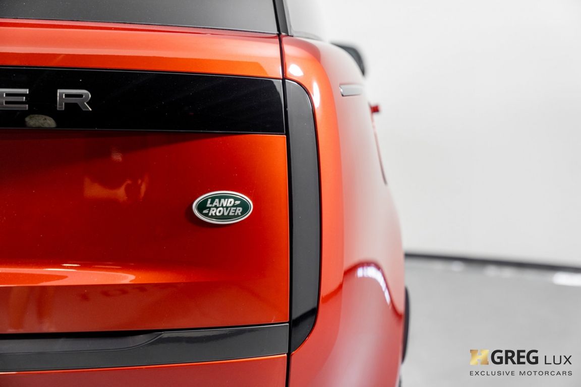 2023 Land Rover Range Rover SE #13