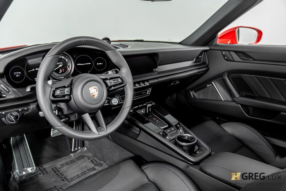 2022 Porsche 911 Targa 4 GTS #1
