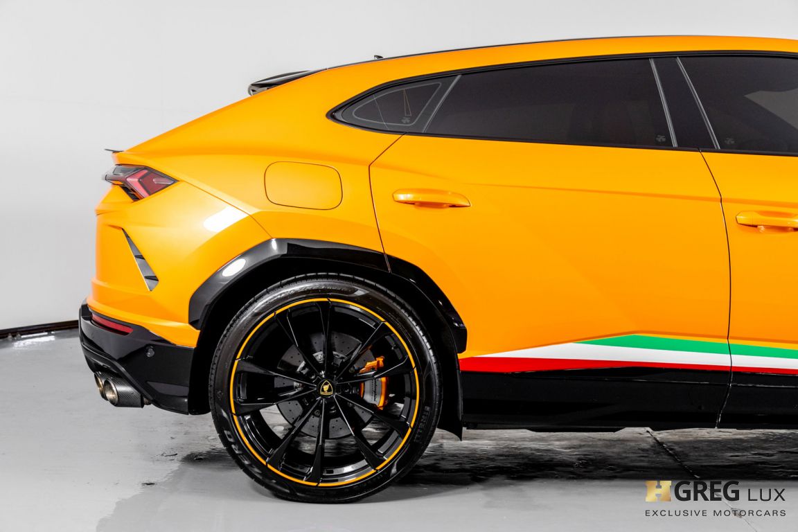 2022 Lamborghini Urus Pearl Capsule #6