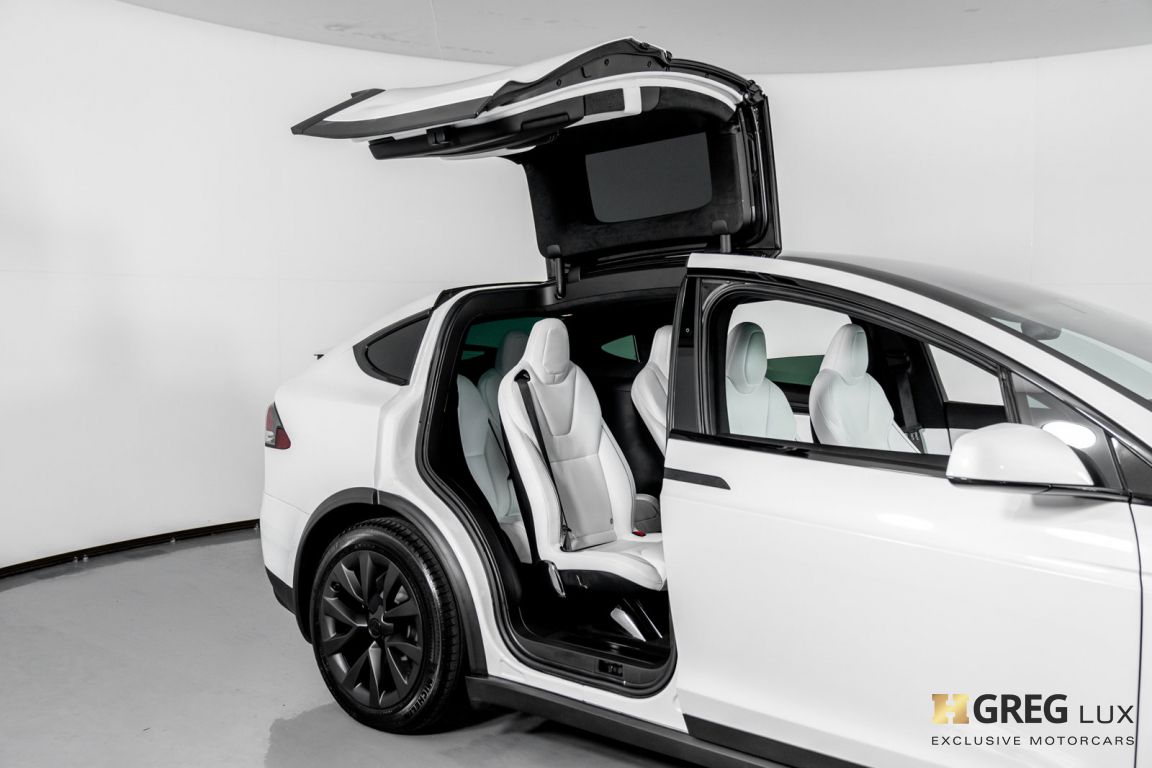 2022 Tesla Model X Plaid #30