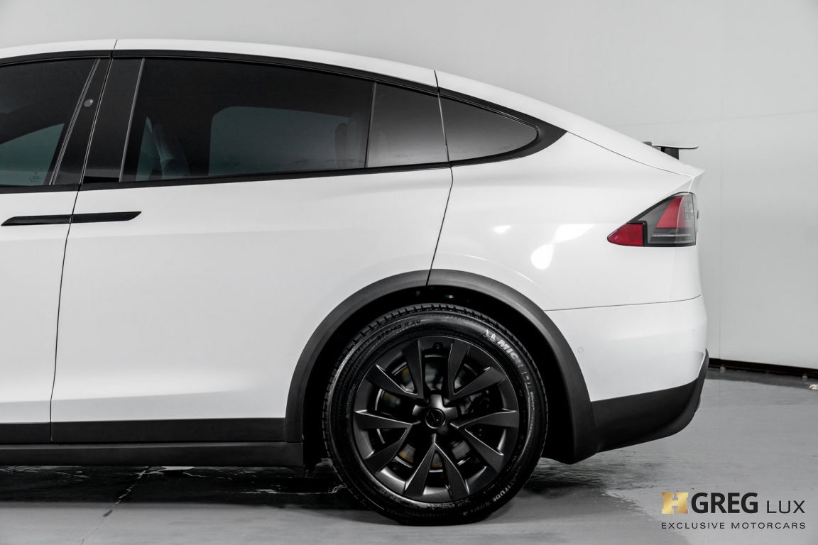 2022 Tesla Model X Plaid #19