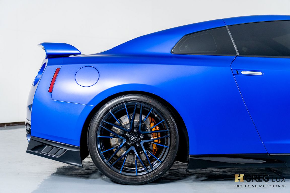 2020 Nissan GT R Premium #6