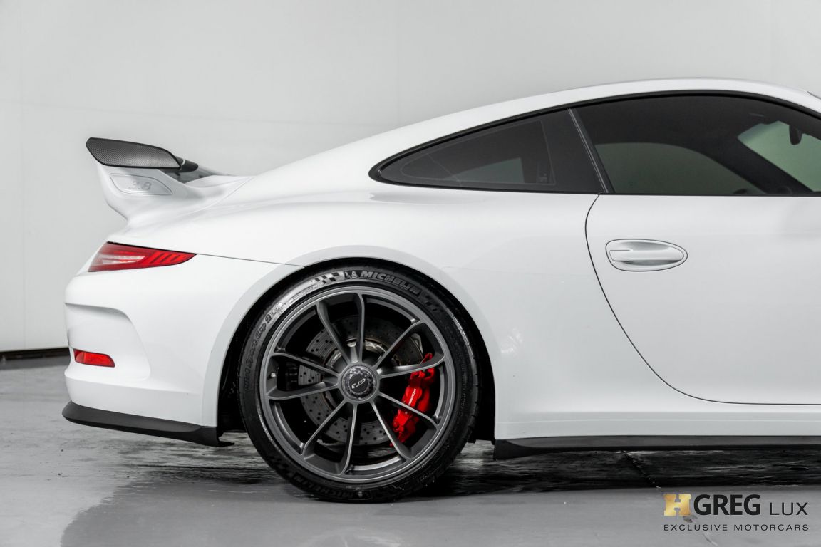 2015 Porsche 911 GT3 #8