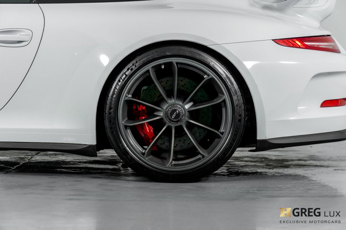 2015 Porsche 911 GT3 #17