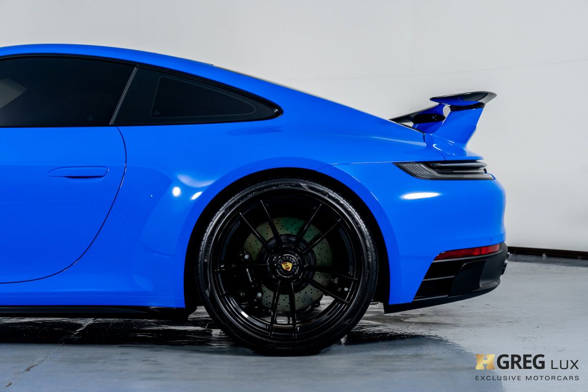 2022 Porsche 911 Carrera GTS #18