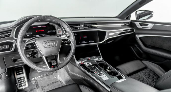2021 Audi RS 7 4.0T #1