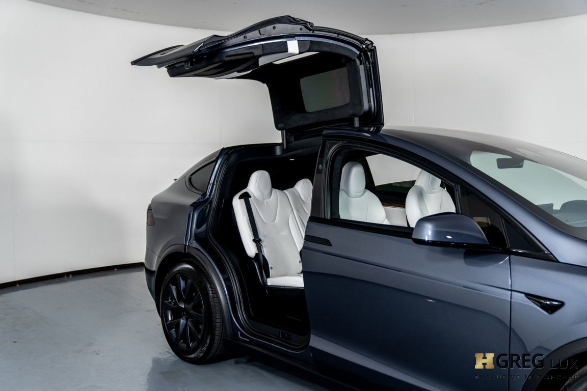 2022 Tesla Model X Plaid #29