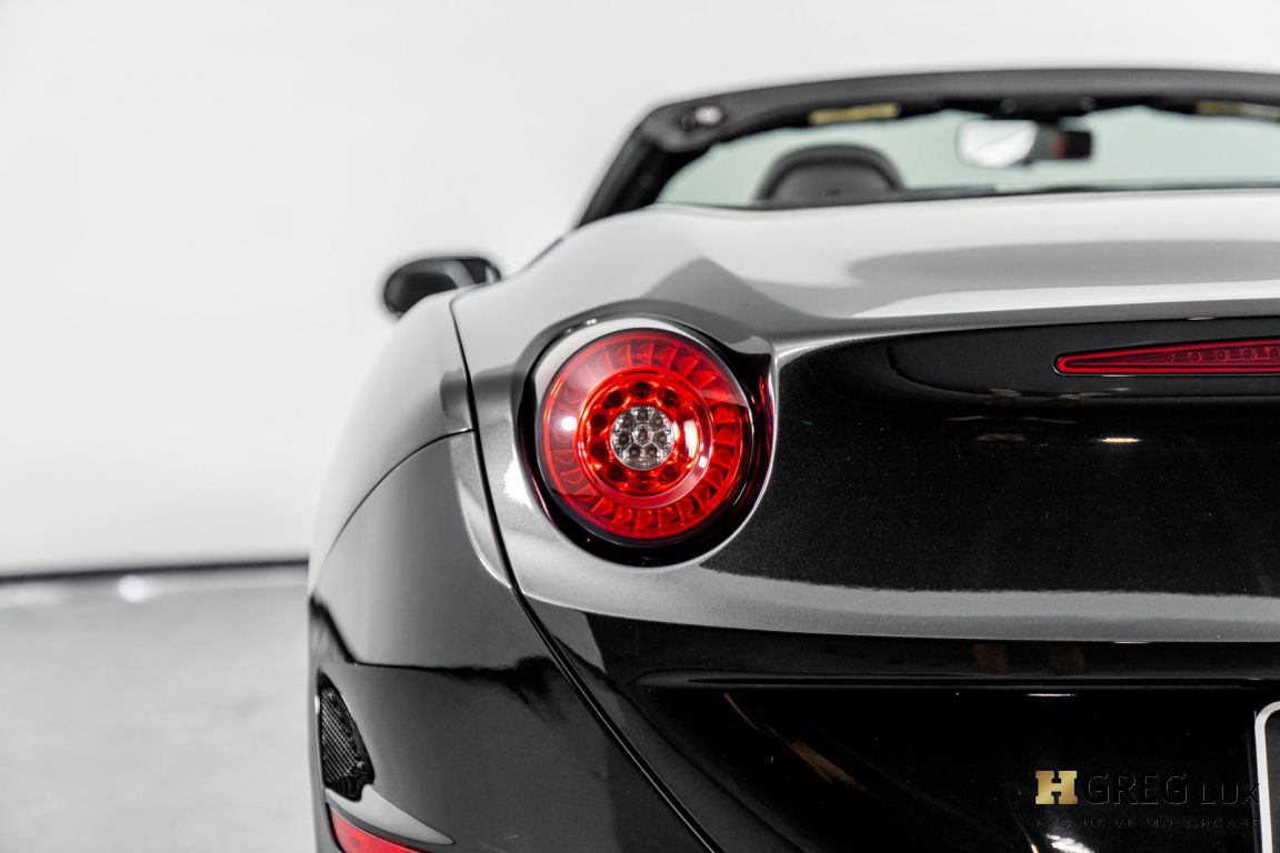 2015 Ferrari California T #13