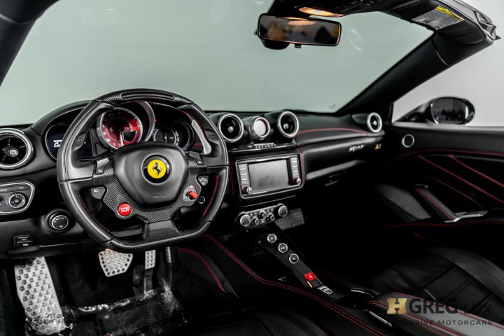 2015 Ferrari California T #1