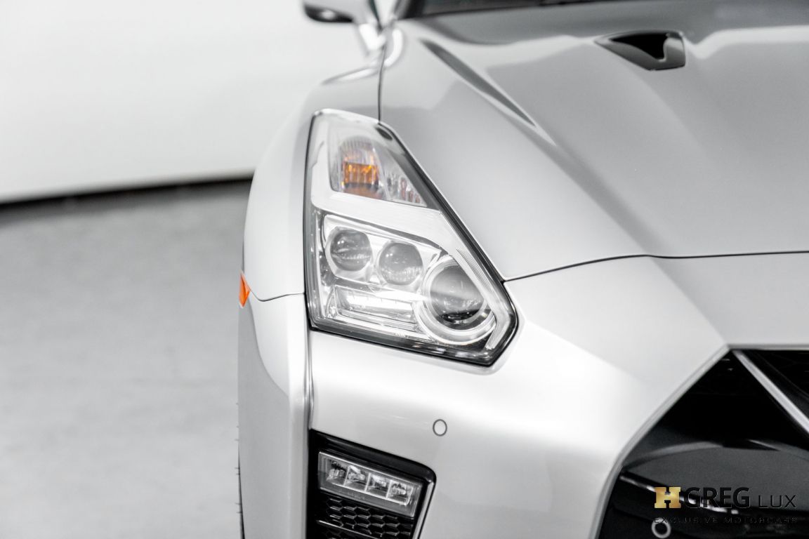 2020 Nissan GT R Premium #22