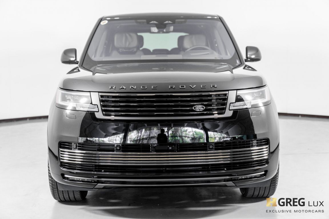 2023 Land Rover Range Rover SV #21