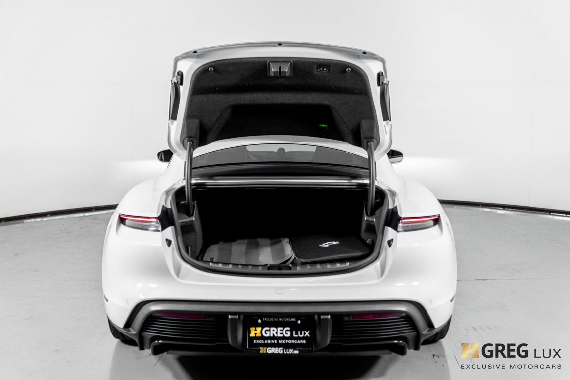 2022 Porsche Taycan GTS #44